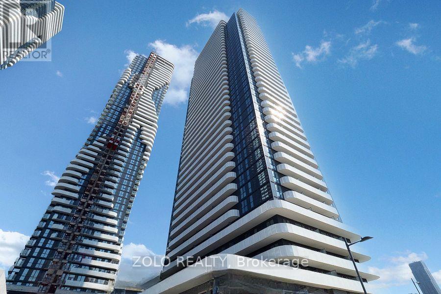 Photo 20 of 3503 28 Interchange Way, Vaughan ON