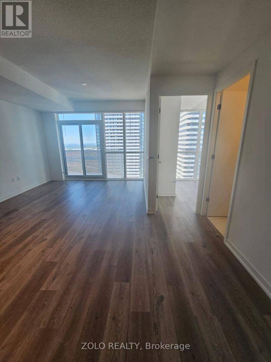 Photo 4 of 3503 28 Interchange Way, Vaughan ON