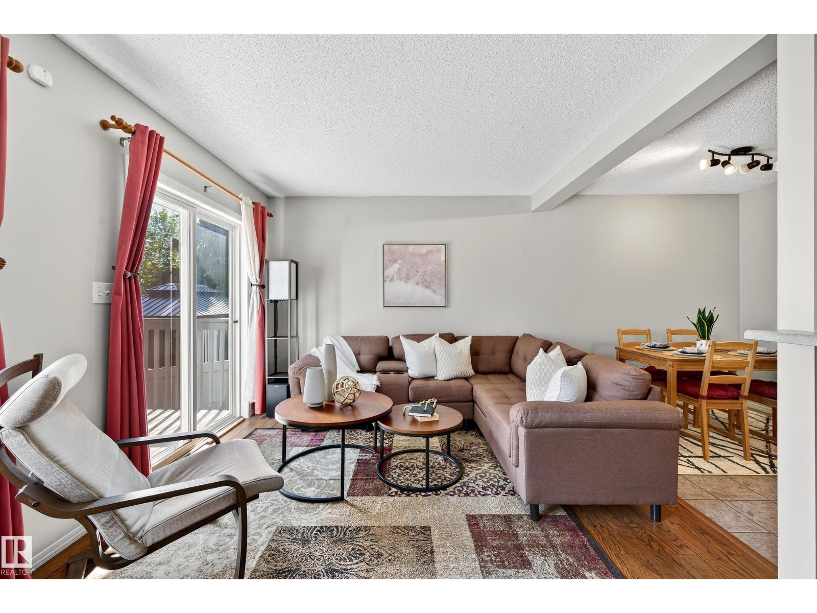Photo 18 of 24 14603 Miller Bv Nw, Edmonton AB