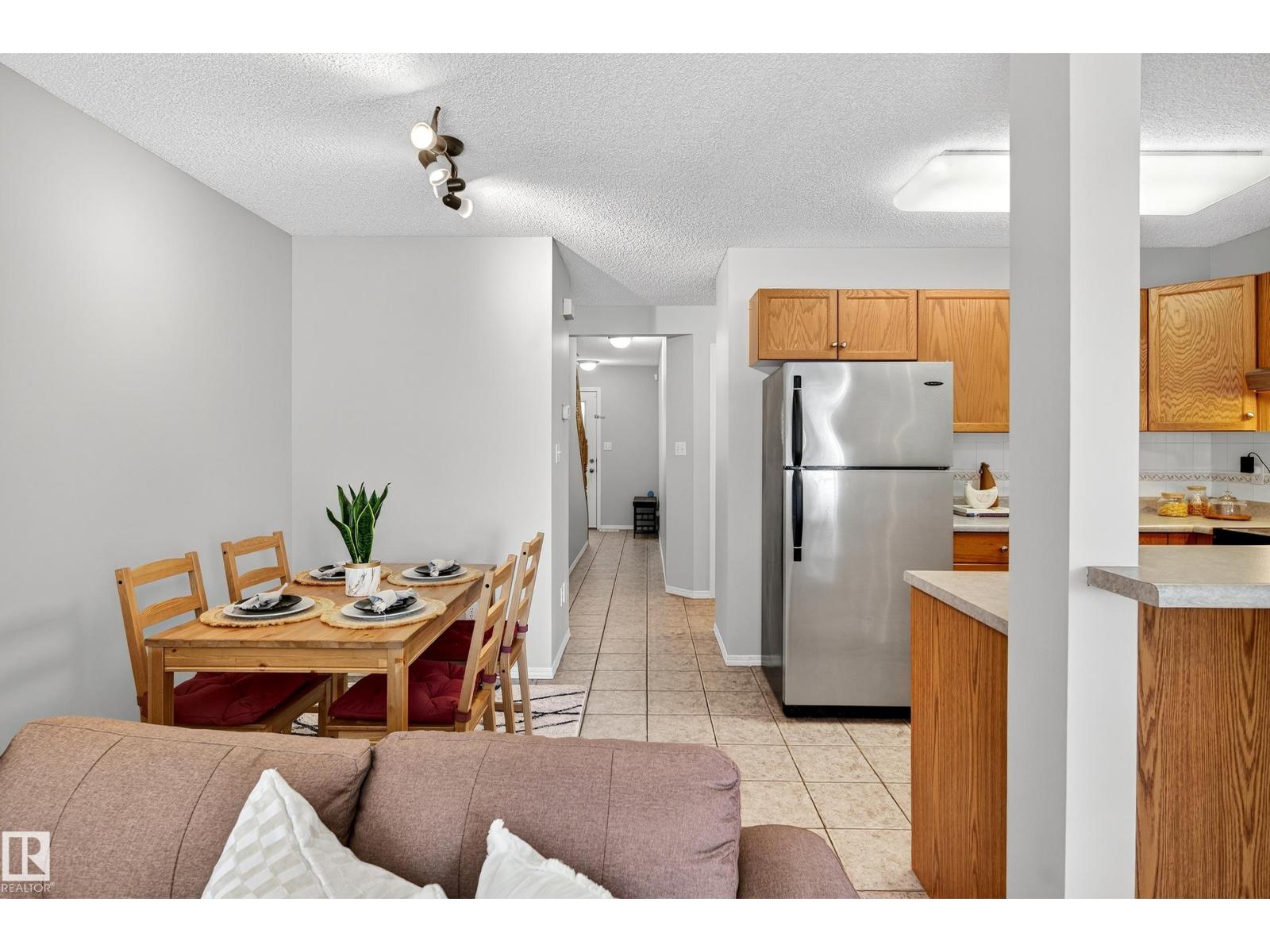 Photo 20 of 24 14603 Miller Bv Nw, Edmonton AB