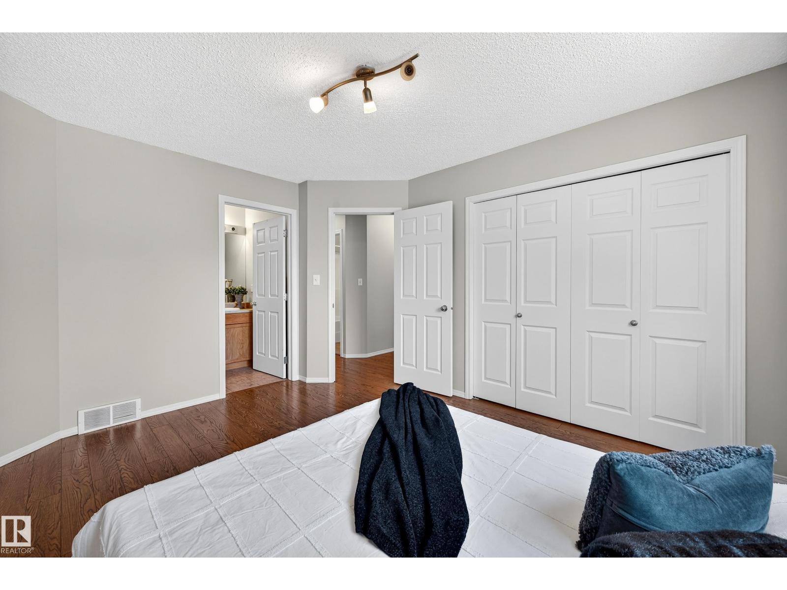 Photo 25 of 24 14603 Miller Bv Nw, Edmonton AB