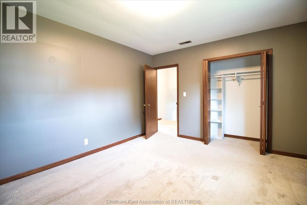 Photo 27 of 39 Wyandott Street, Chatham ON