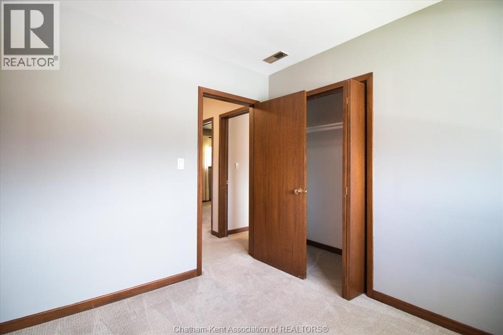 Photo 31 of 39 Wyandott Street, Chatham ON