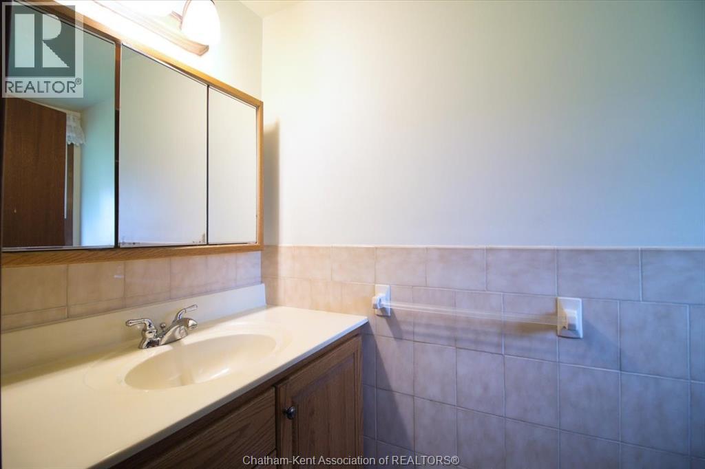 Photo 35 of 39 Wyandott Street, Chatham ON