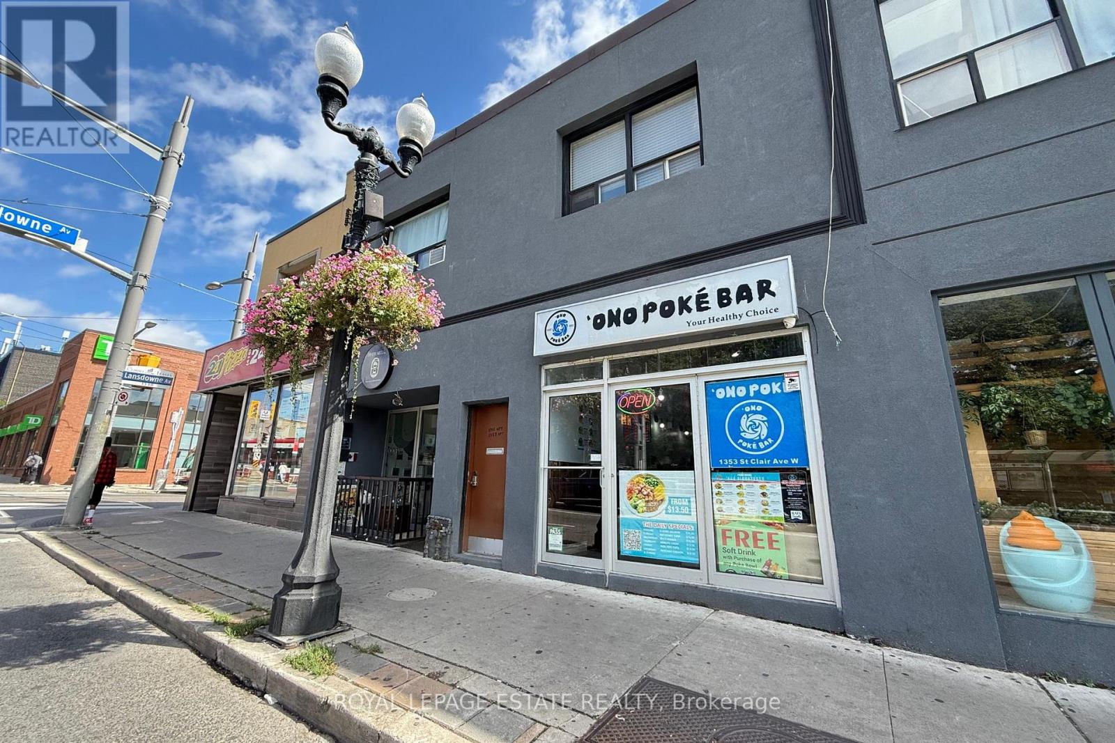 Photo 9 of 1353 St Clair Avenue W, Toronto ON