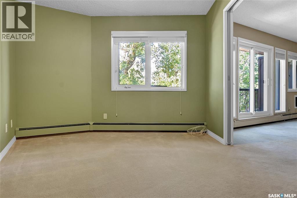 Photo 11 of 304 2727 Victoria Avenue, Regina SK