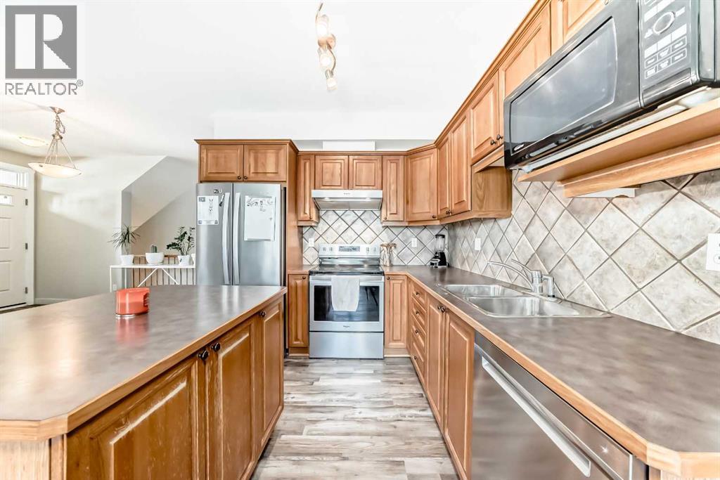 Photo 11 of 406 8000 Wentworth Drive Sw, Calgary AB
