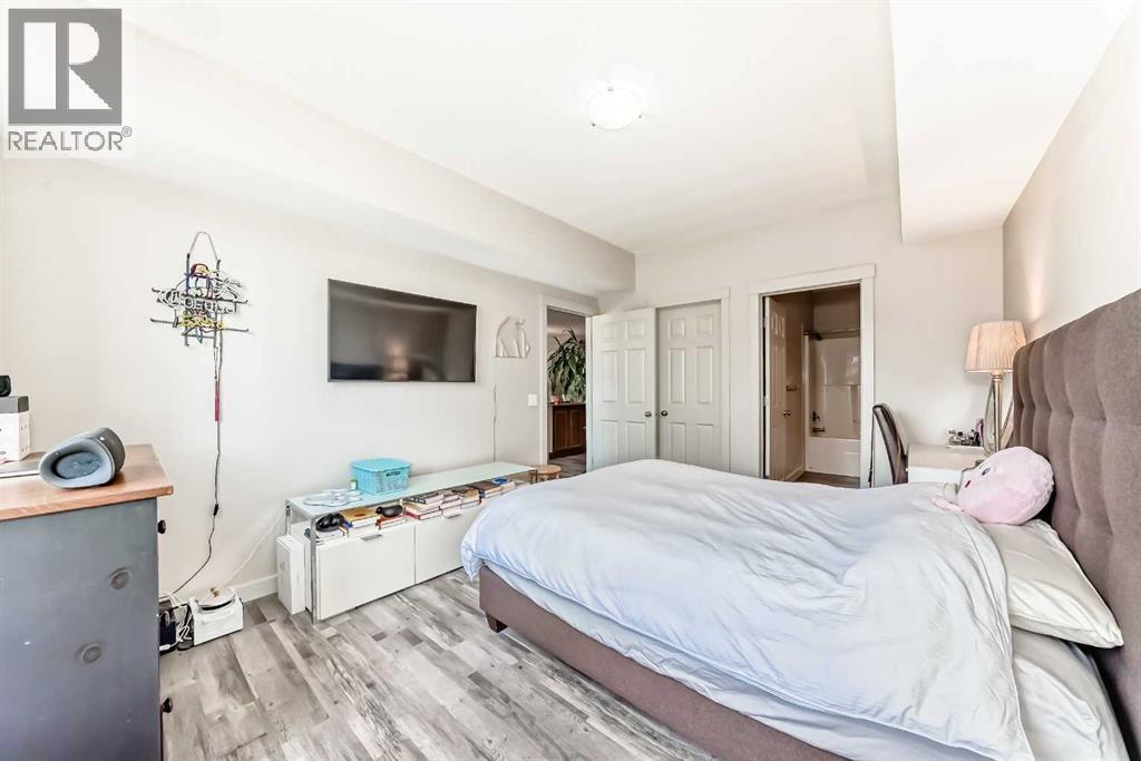 Photo 25 of 406 8000 Wentworth Drive Sw, Calgary AB