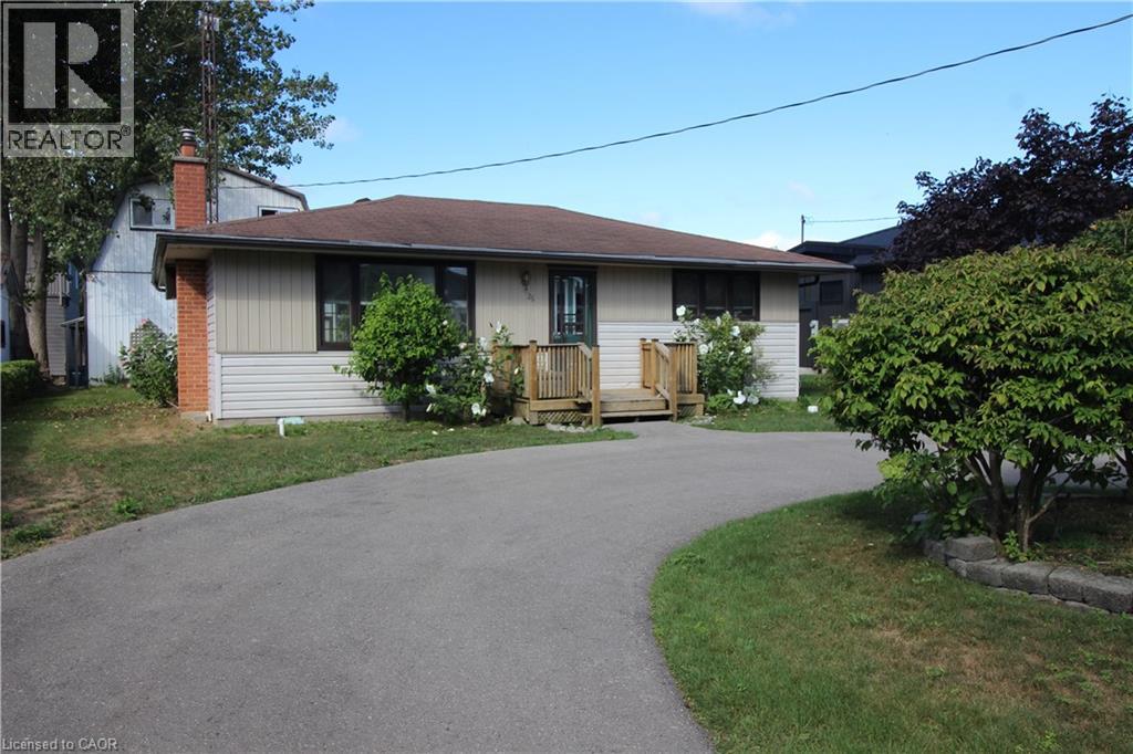 Photo 3 of 26 Pickerel Road, Long Point ON