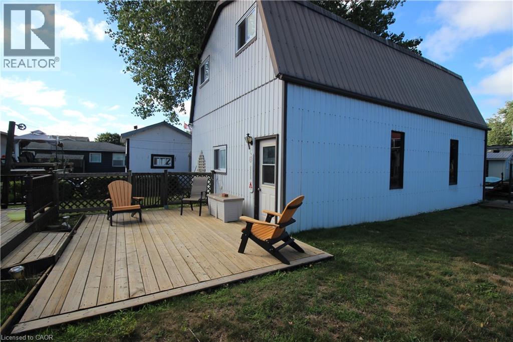 Photo 20 of 26 Pickerel Road, Long Point ON
