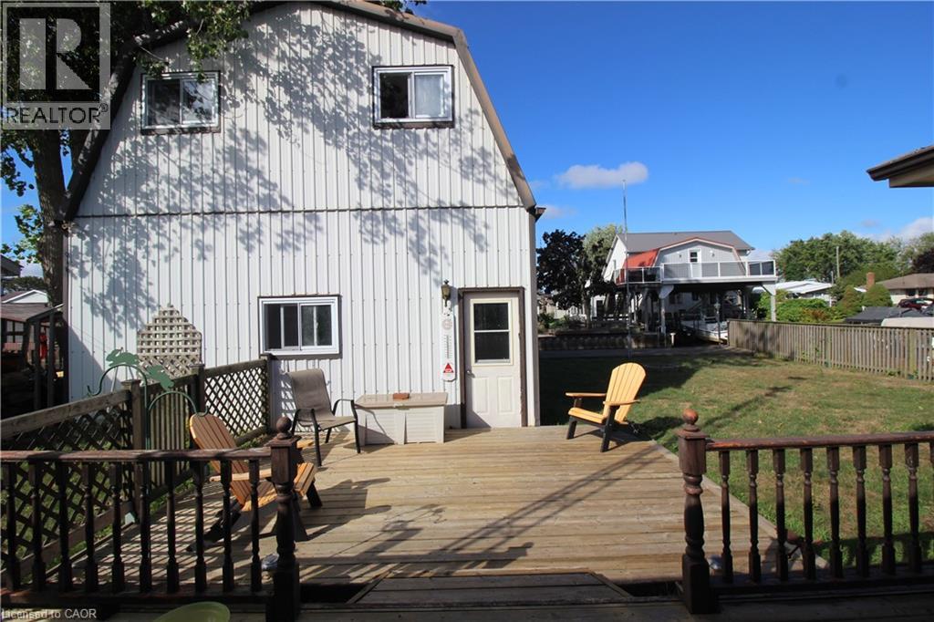 Photo 19 of 26 Pickerel Road, Long Point ON