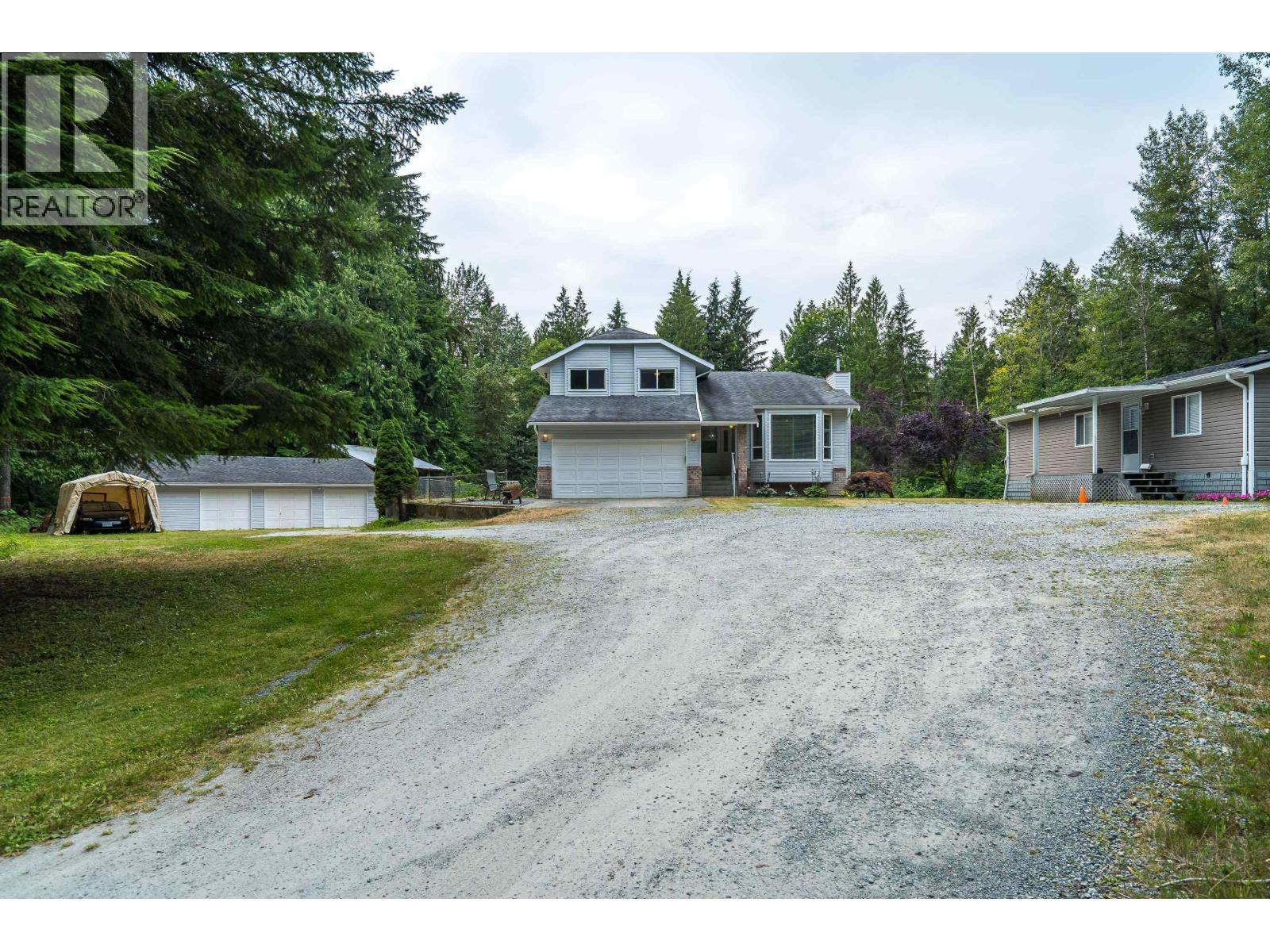 Photo 7 of 12295 269 Street, Maple Ridge BC