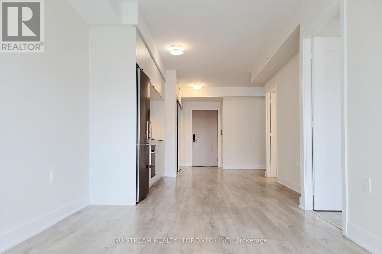 Photo 9 of 3609 575 Bloor Street E, Toronto ON