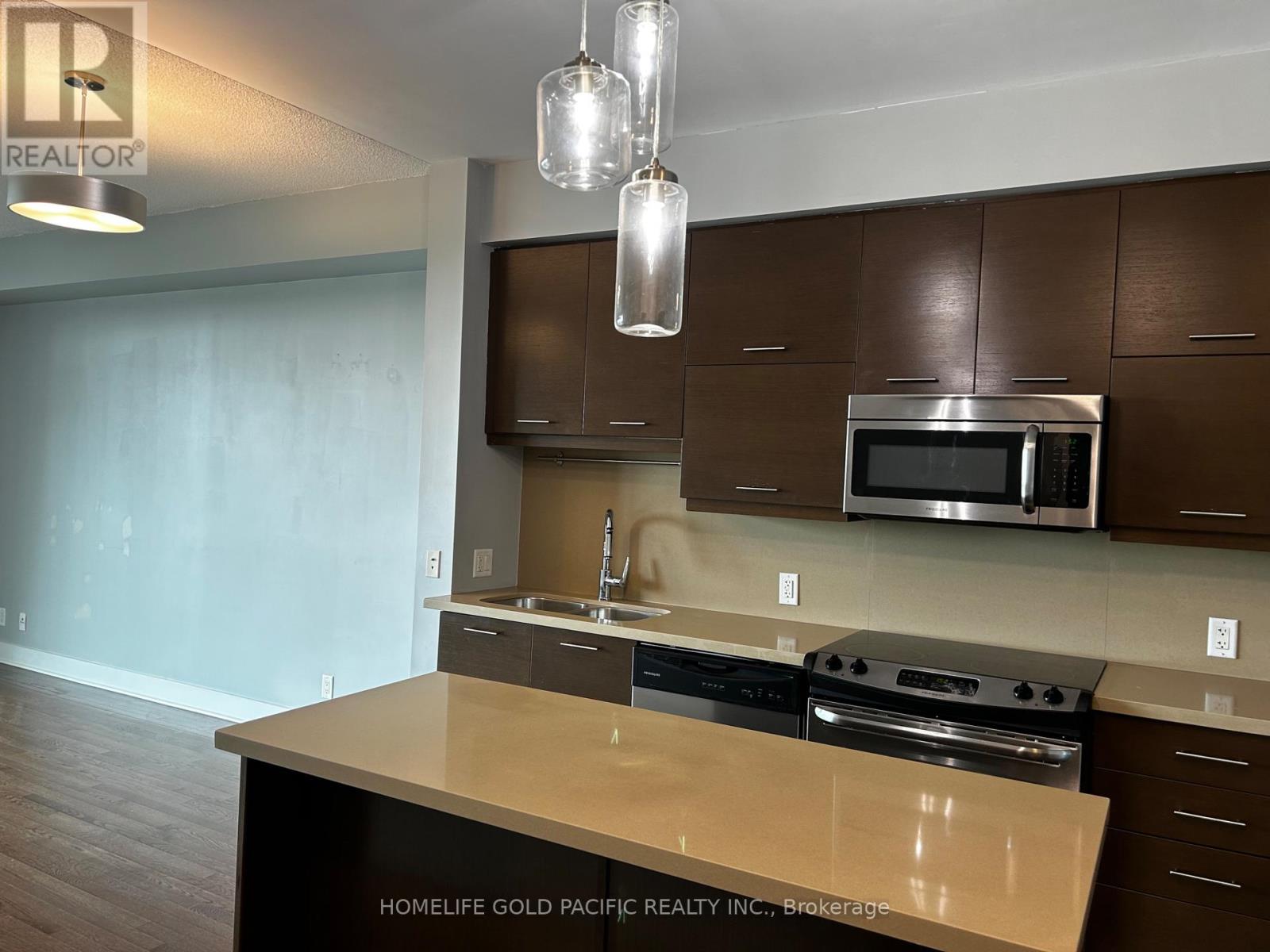 Photo 16 of 1304 26 Norton Avenue, Toronto ON