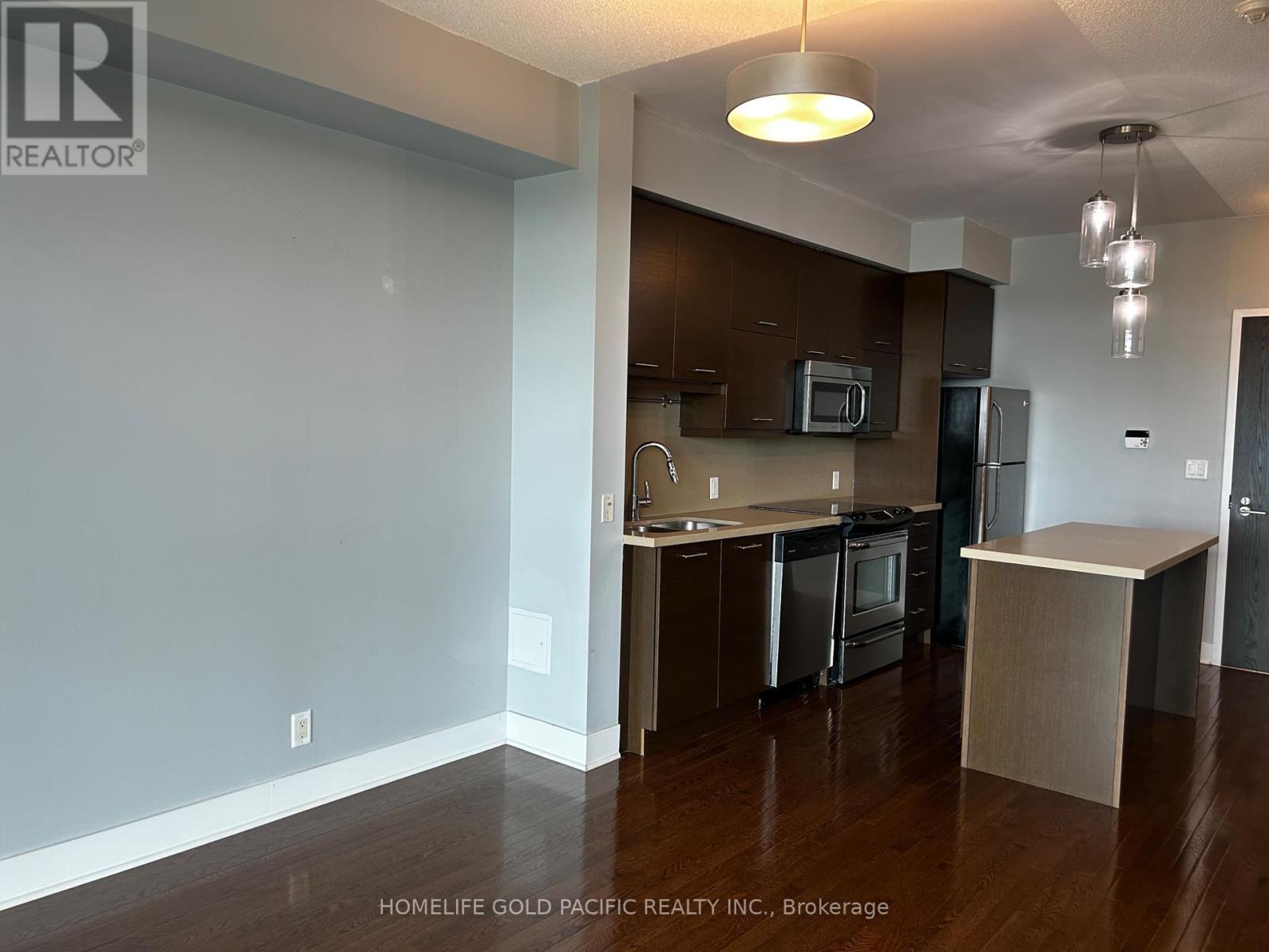 Photo 18 of 1304 26 Norton Avenue, Toronto ON