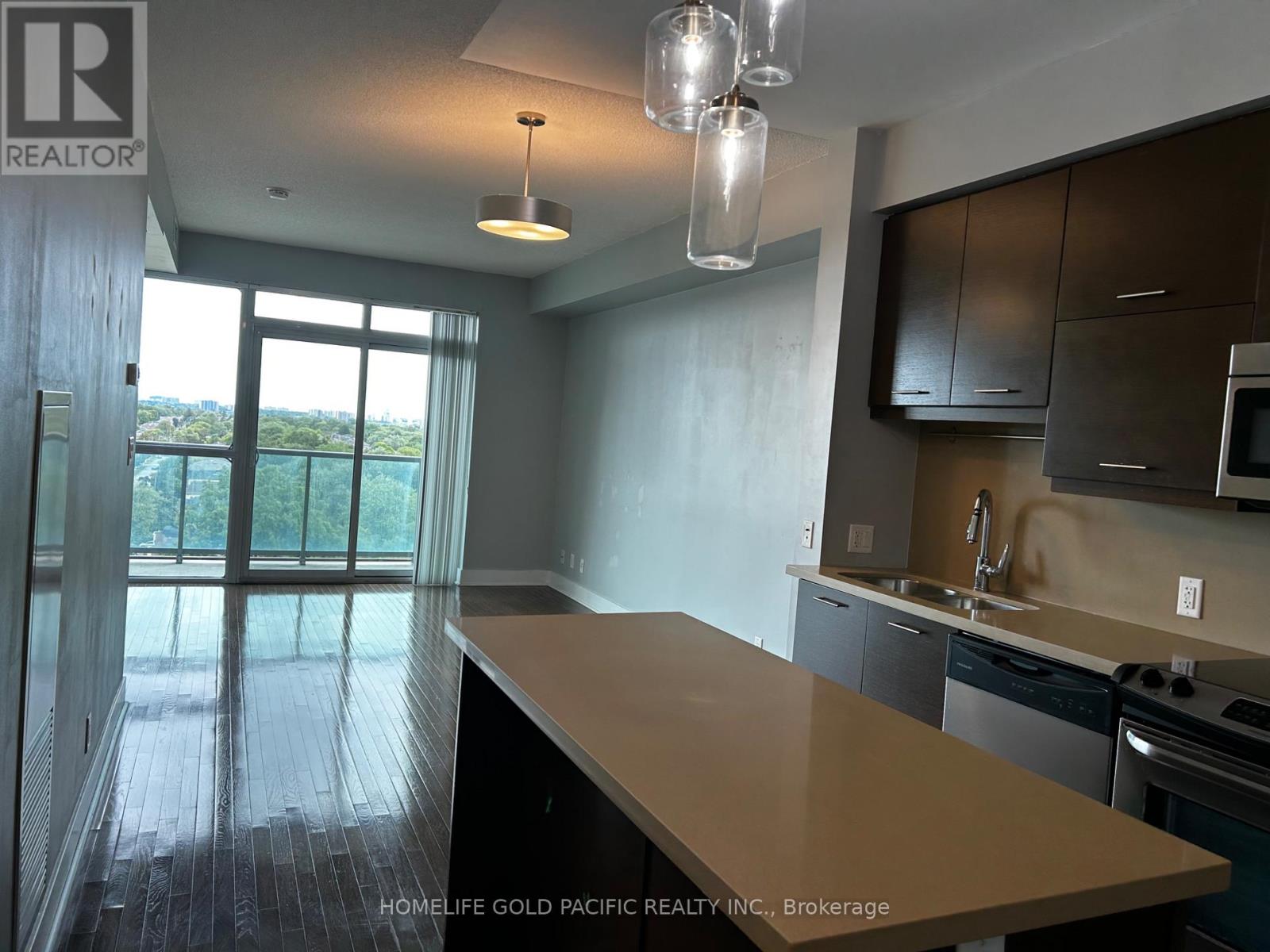 Photo 15 of 1304 26 Norton Avenue, Toronto ON