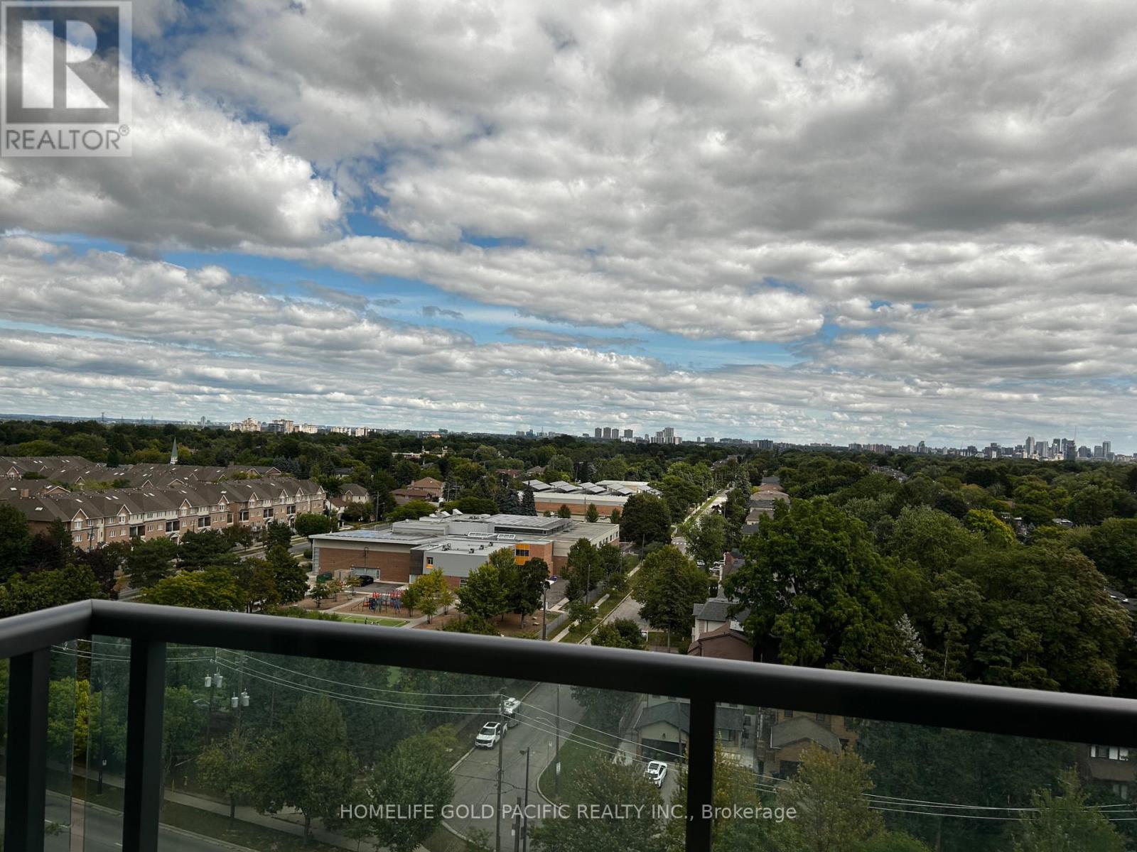 Photo 27 of 1304 26 Norton Avenue, Toronto ON