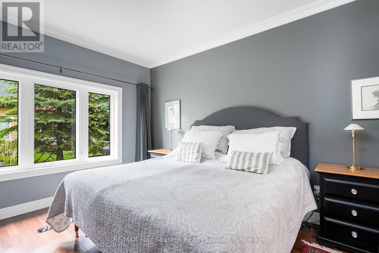 Photo 17 of 13 Westmount Mews, Collingwood ON