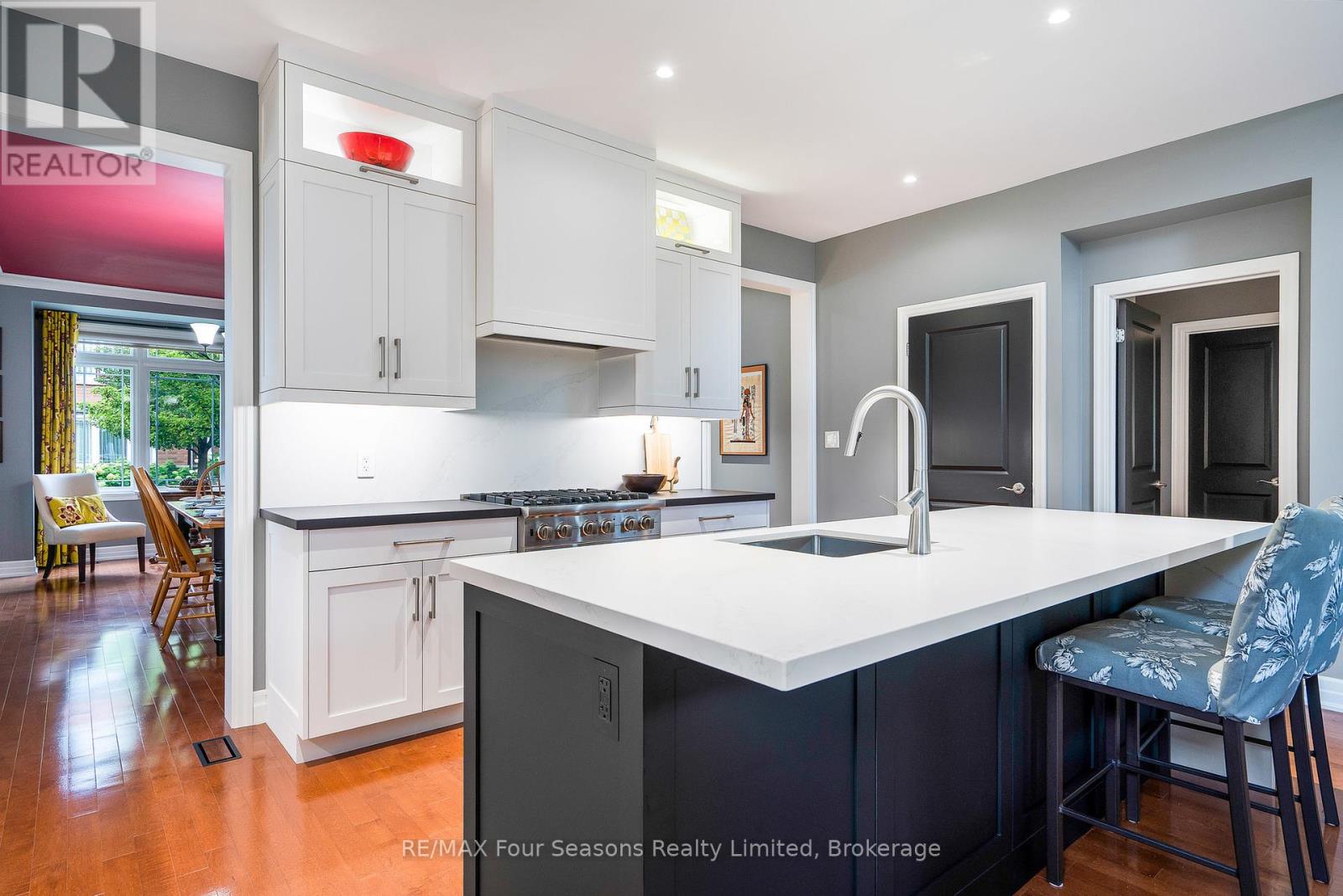 Photo 10 of 13 Westmount Mews, Collingwood ON