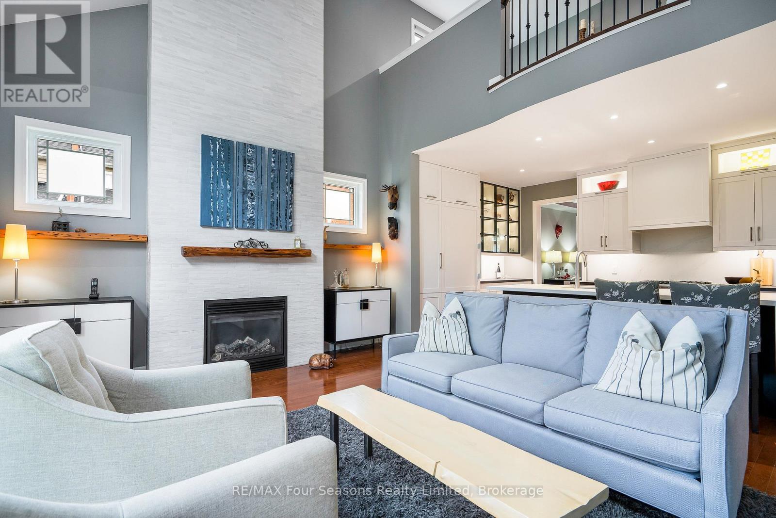 Photo 11 of 13 Westmount Mews, Collingwood ON