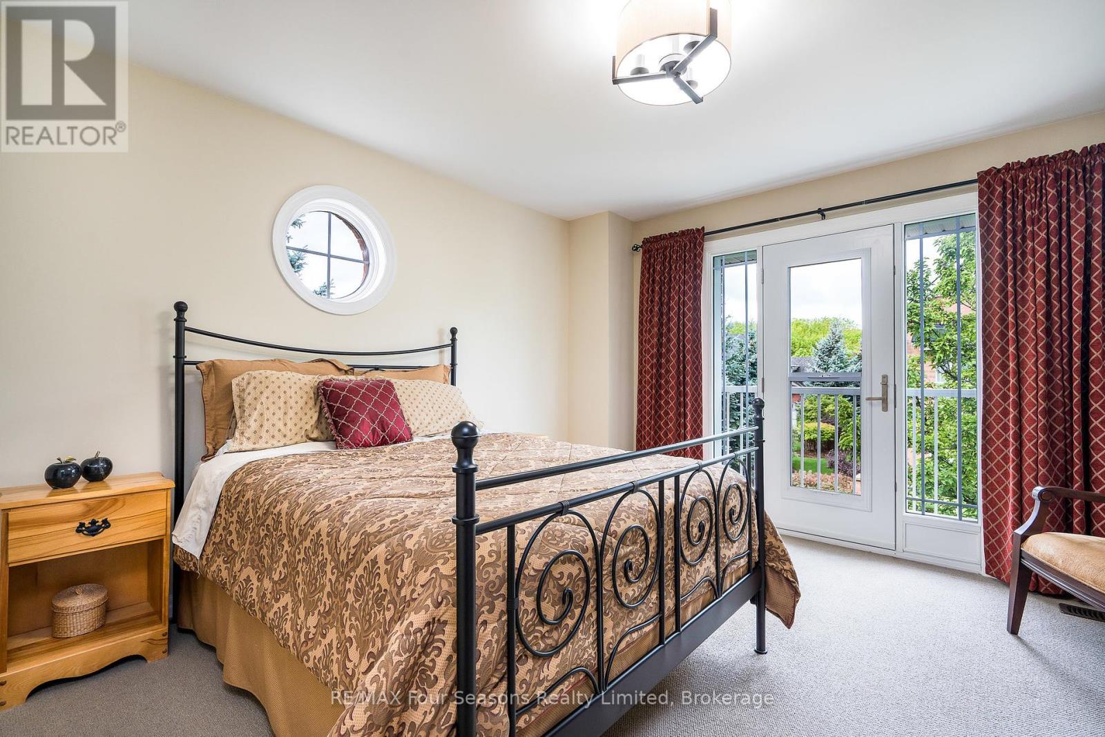 Photo 25 of 13 Westmount Mews, Collingwood ON
