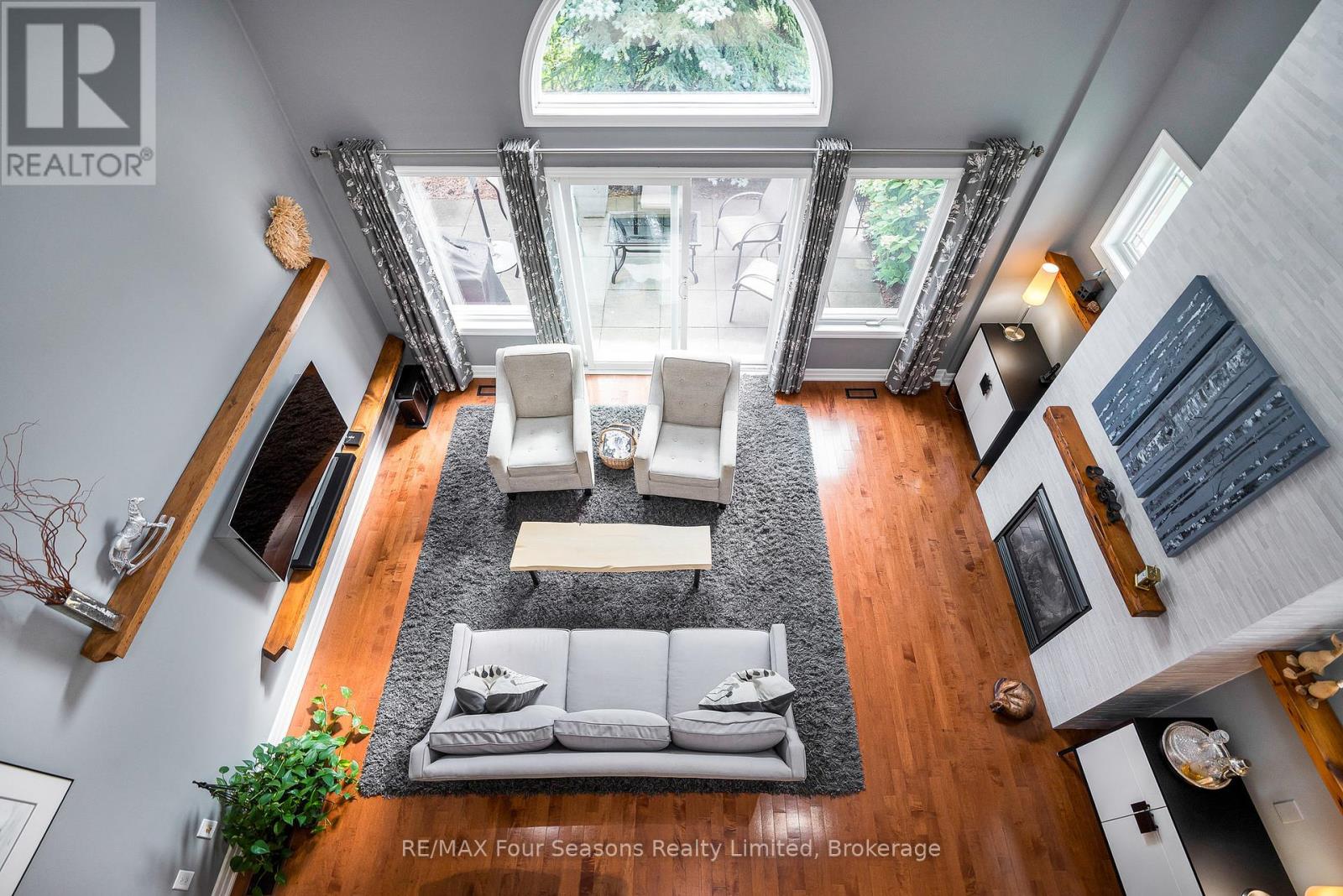 Photo 24 of 13 Westmount Mews, Collingwood ON