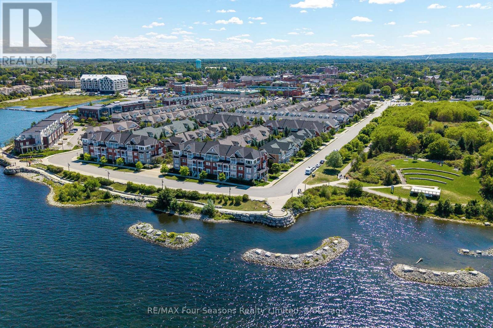 Photo 41 of 13 Westmount Mews, Collingwood ON