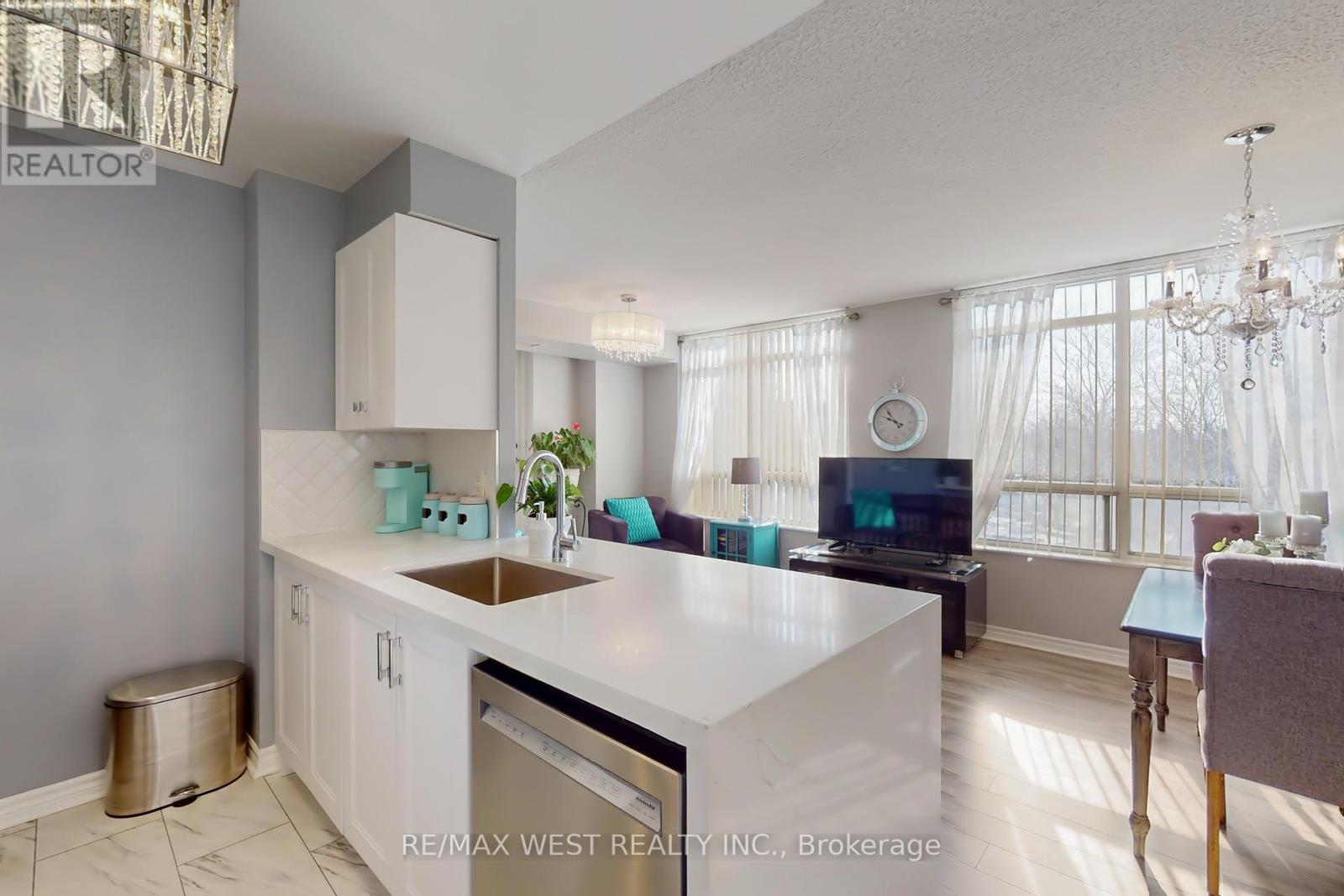 Photo 3 of 206 A 710 Humberwood Boulevard, Toronto ON