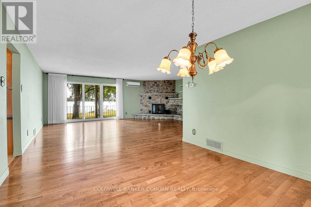 Photo 11 of 11152 Grisdale Drive, South Dundas ON
