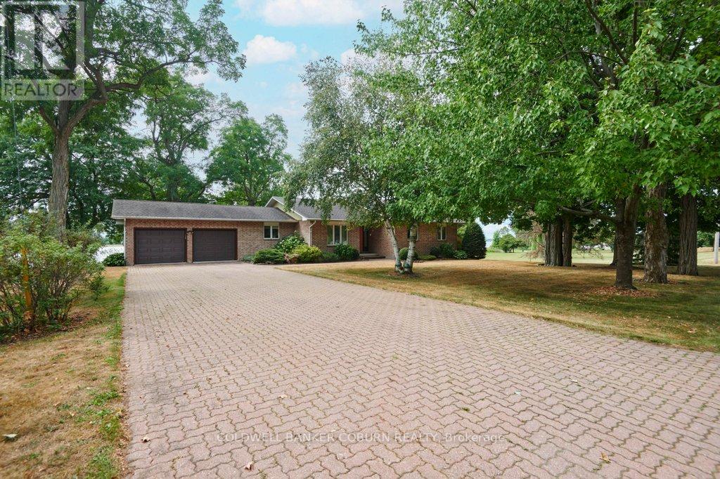 Photo 2 of 11152 Grisdale Drive, South Dundas ON