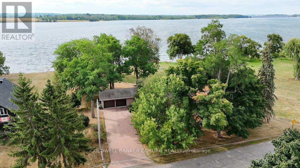 Photo 3 of 11152 Grisdale Drive, South Dundas ON