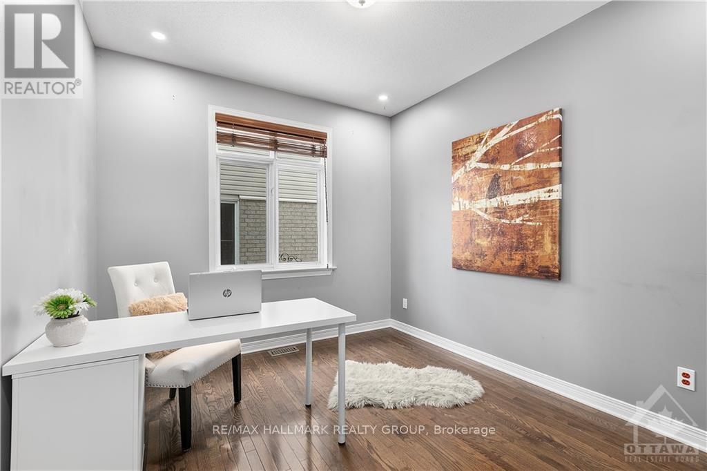 Photo 12 of 4464 Shoreline Drive, Ottawa ON