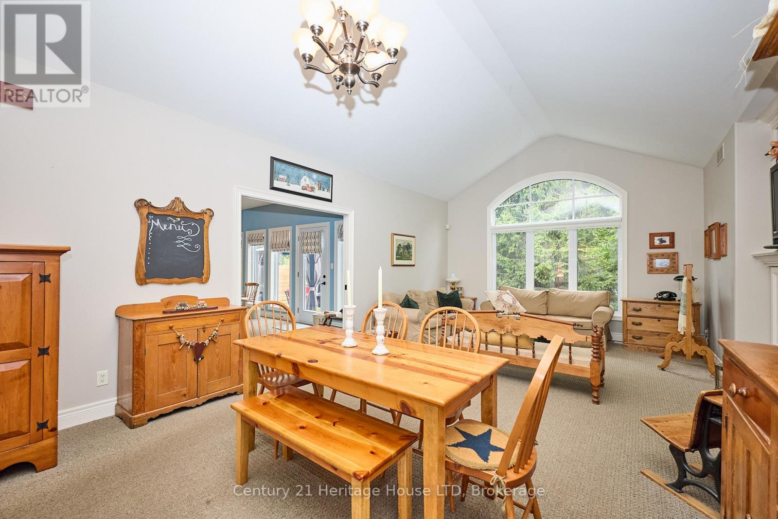 Photo 14 of 32 Sunrise Court, Fort Erie ON