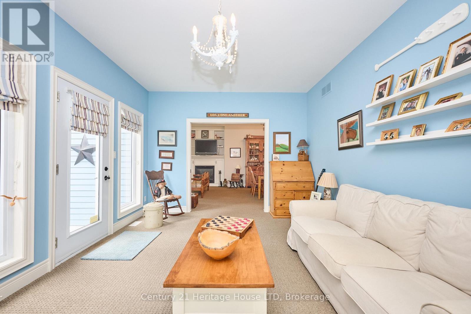 Photo 16 of 32 Sunrise Court, Fort Erie ON