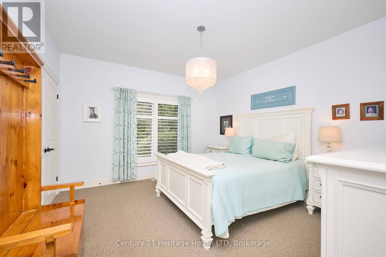 Photo 18 of 32 Sunrise Court, Fort Erie ON