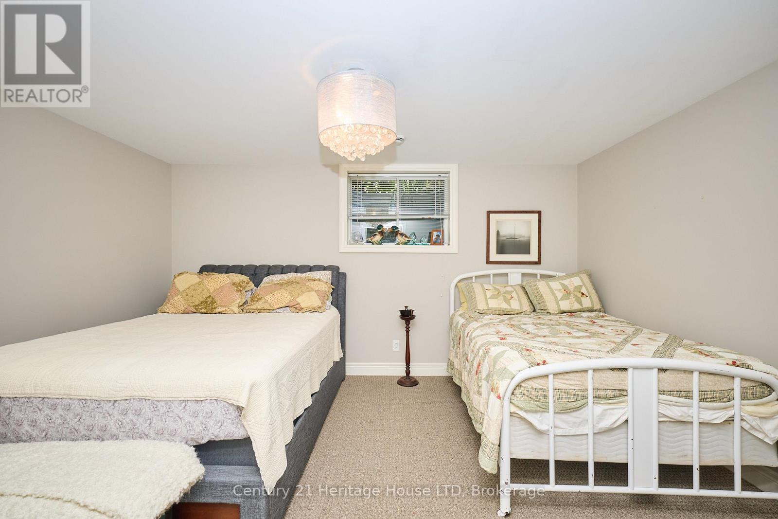 Photo 29 of 32 Sunrise Court, Fort Erie ON