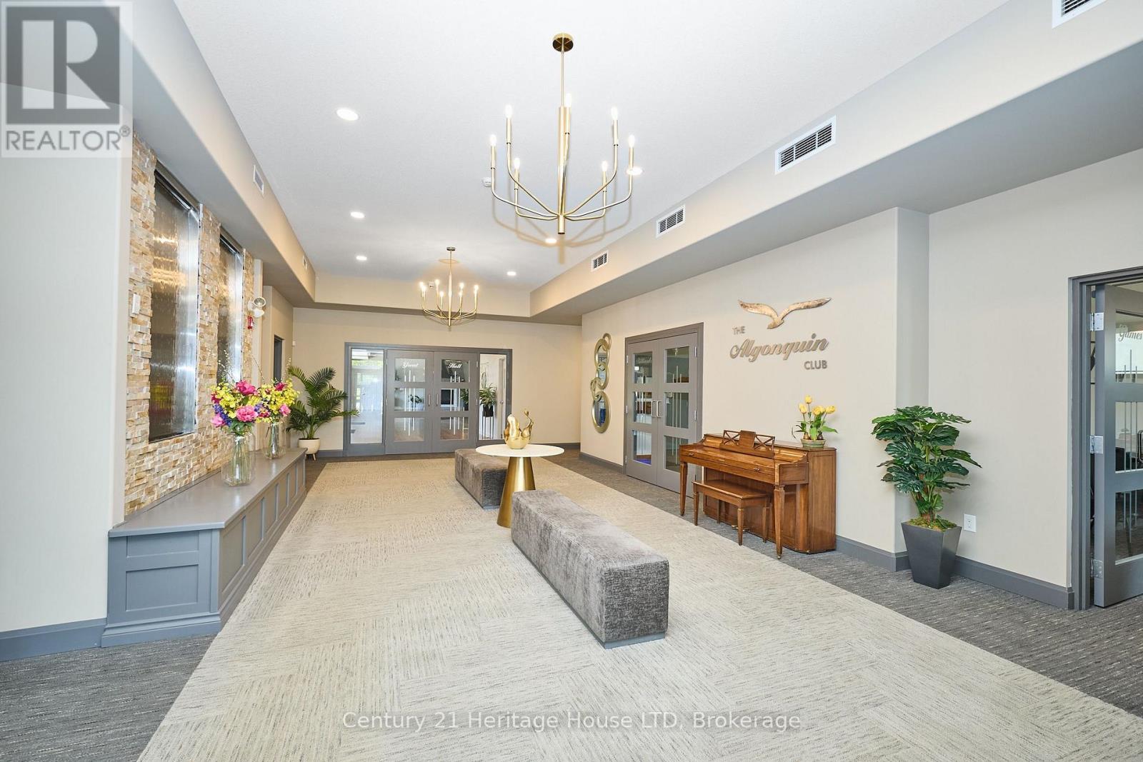 Photo 37 of 32 Sunrise Court, Fort Erie ON