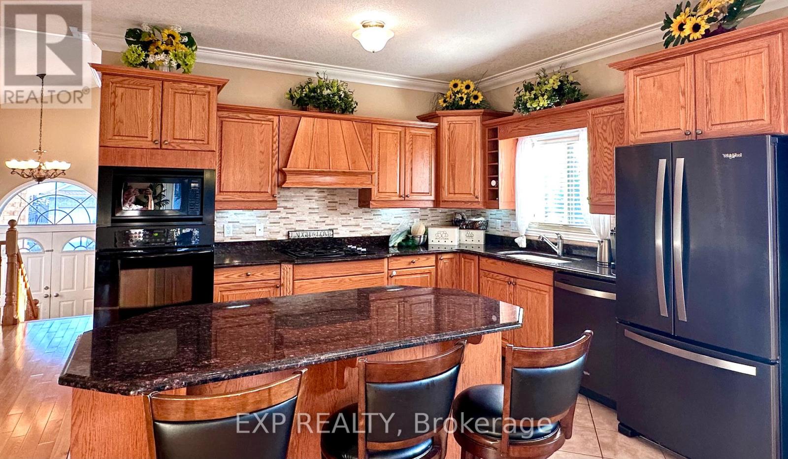 Photo 11 of 1 Falconridge Court, St Thomas ON