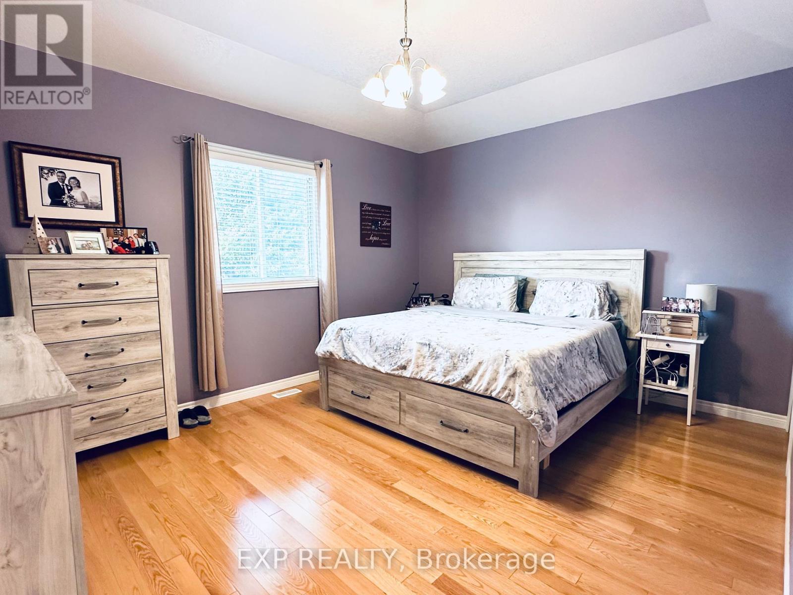 Photo 21 of 1 Falconridge Court, St Thomas ON