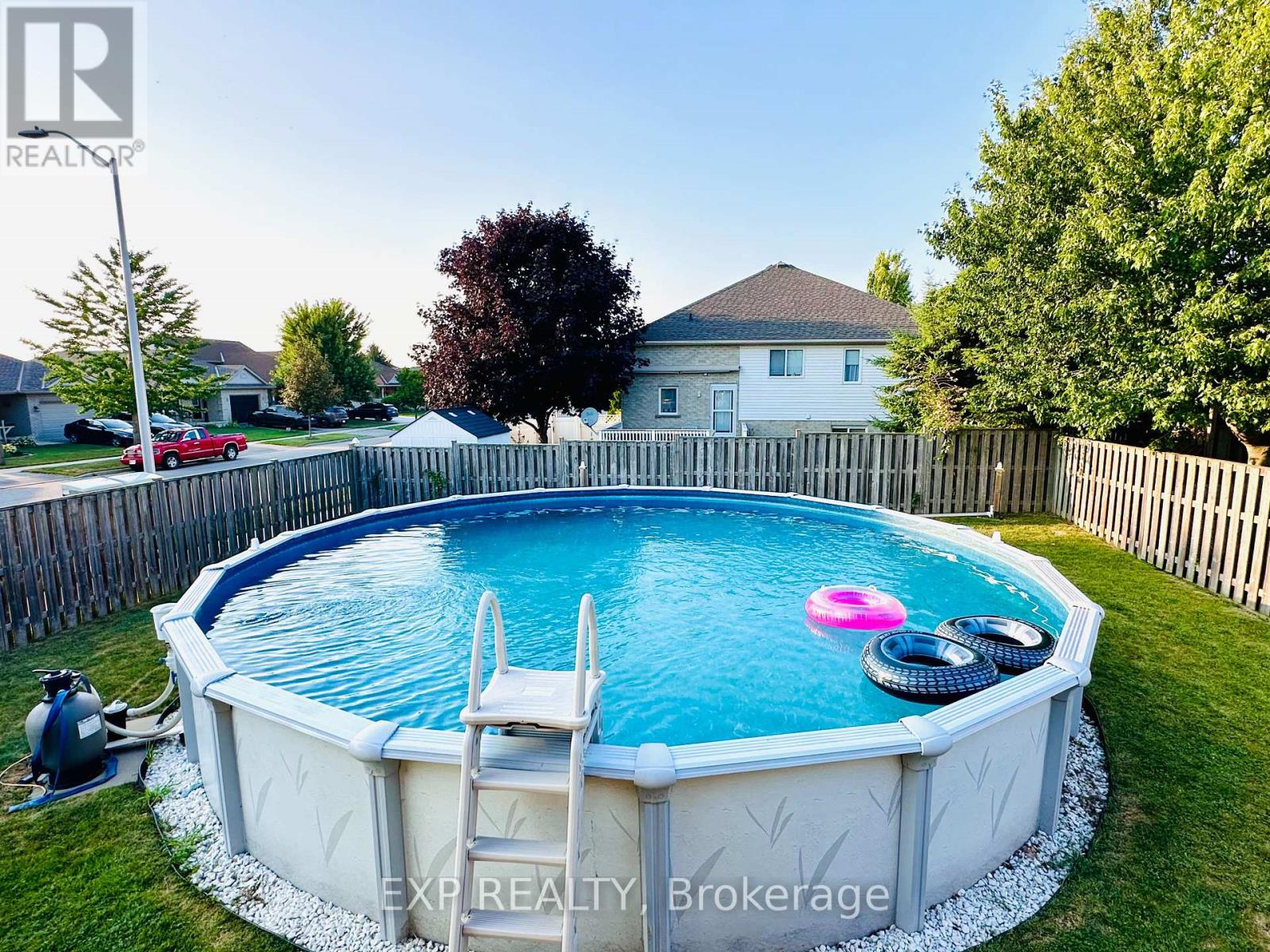 Photo 18 of 1 Falconridge Court, St Thomas ON