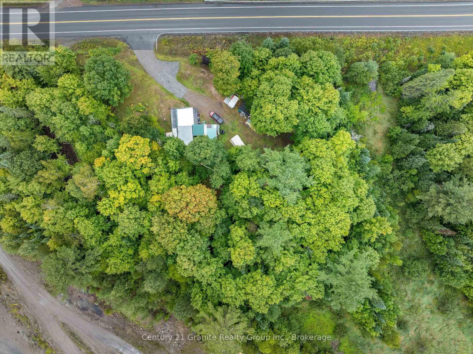 Photo 14 of 9564 Highway 118, Algonquin Highlands ON