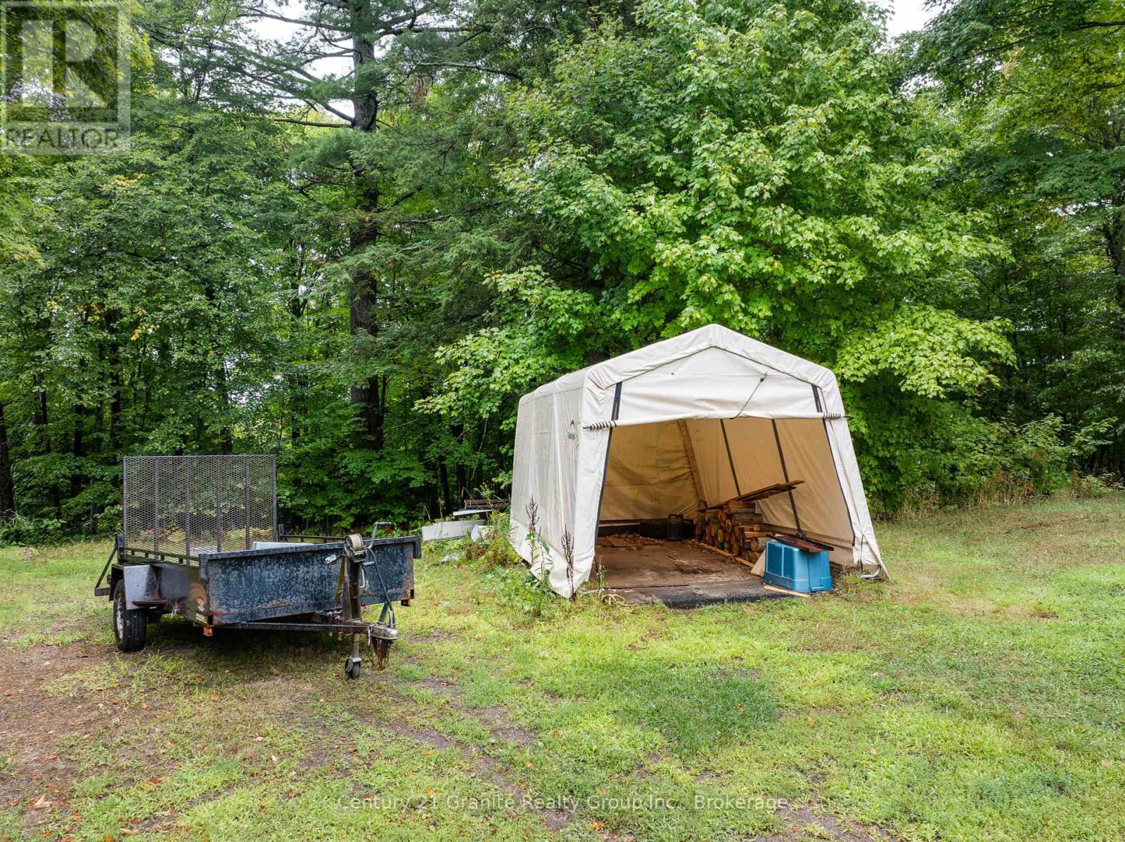 Photo 4 of 9564 Highway 118, Algonquin Highlands ON