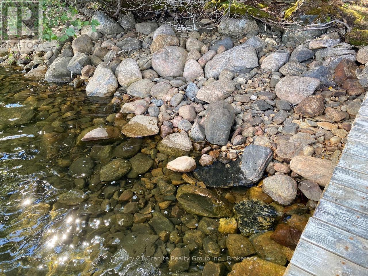 Photo 27 of 1119 Wampum Road, Dysart Et Al ON