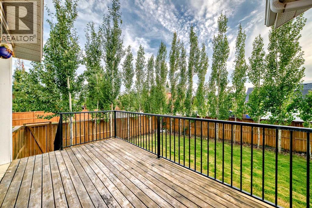 Photo 9 of 45 Westridge Drive, Okotoks AB