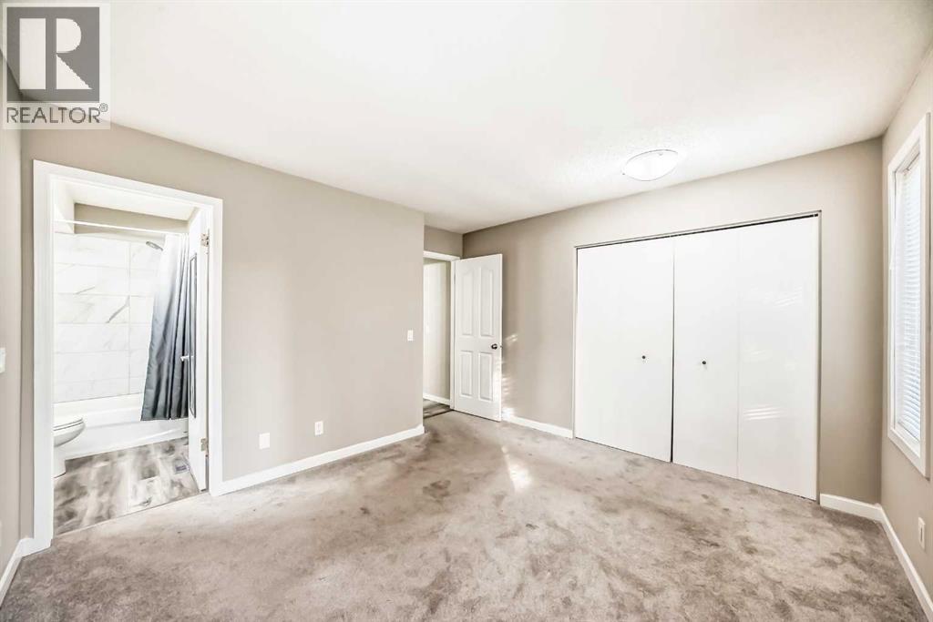 Photo 17 of 45 Westridge Drive, Okotoks AB