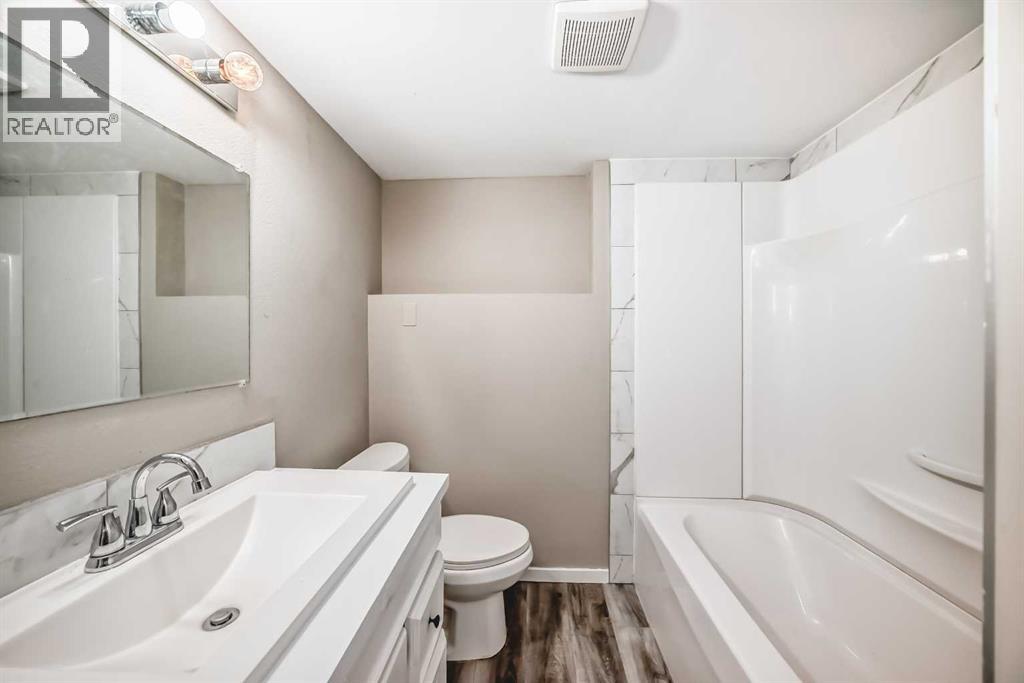 Photo 41 of 45 Westridge Drive, Okotoks AB
