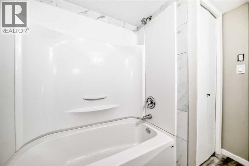 Photo 43 of 45 Westridge Drive, Okotoks AB