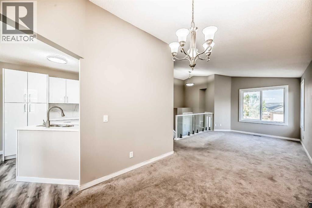 Photo 13 of 45 Westridge Drive, Okotoks AB