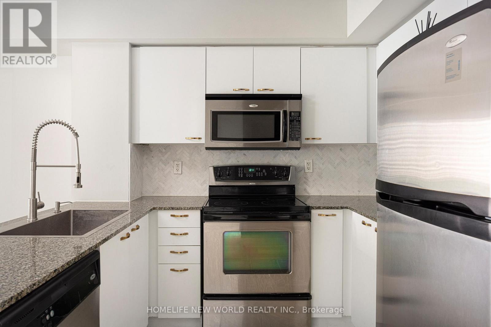 Photo 13 of 1108 22 Wellesley Street E, Toronto ON