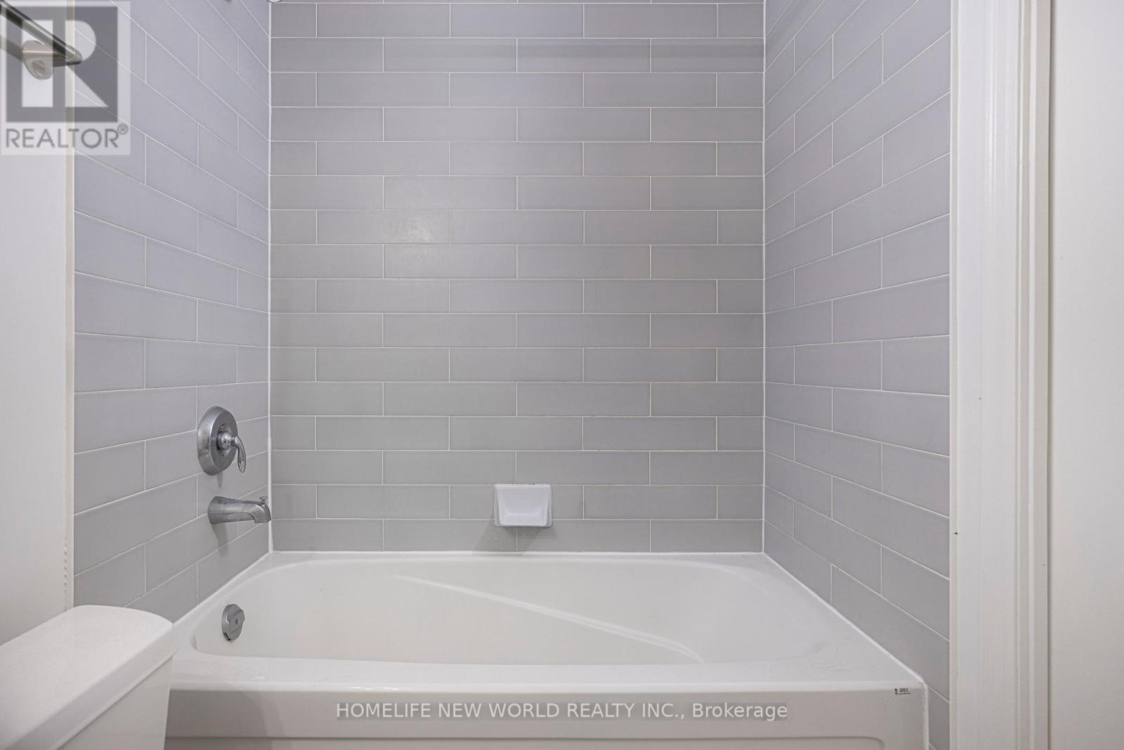 Photo 18 of 1108 22 Wellesley Street E, Toronto ON